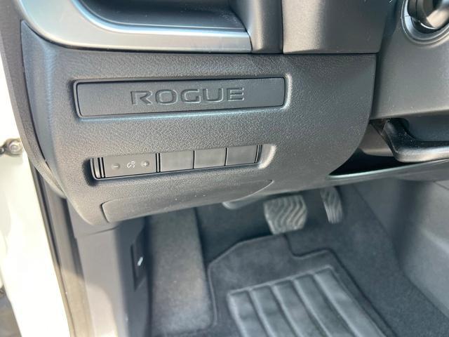 used 2021 Nissan Rogue car, priced at $25,900