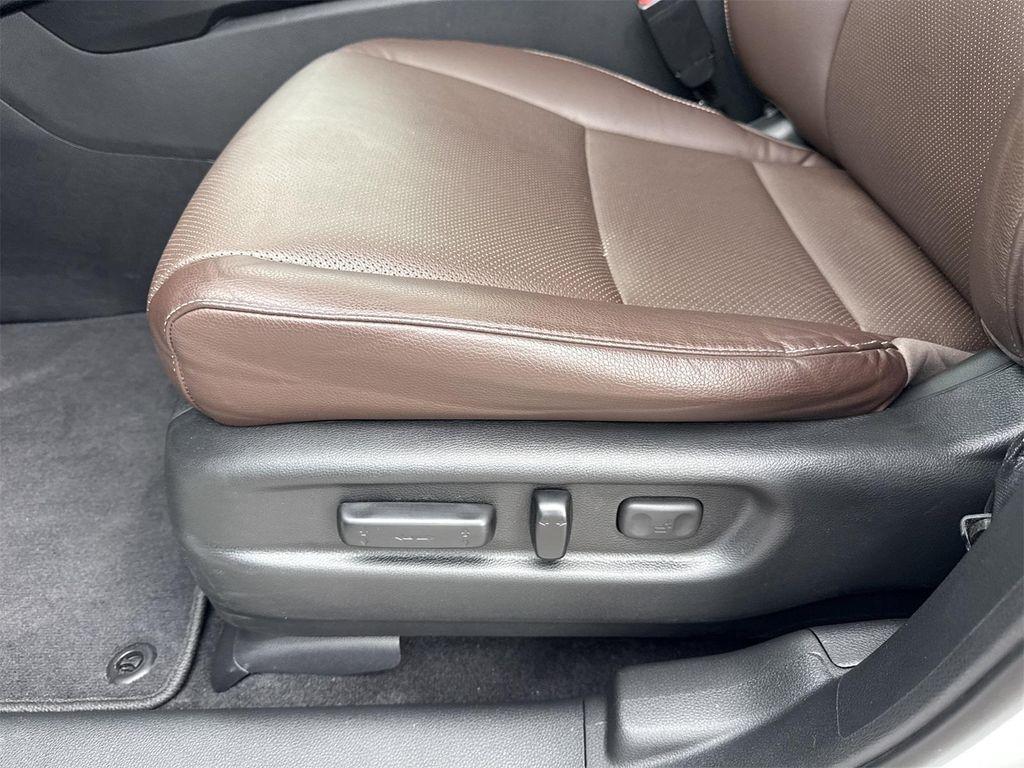 used 2024 Honda Ridgeline car, priced at $36,900
