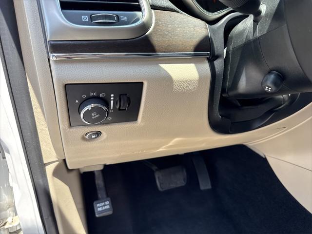 used 2017 Jeep Grand Cherokee car, priced at $15,900