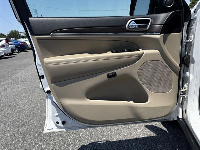 used 2017 Jeep Grand Cherokee car, priced at $15,900