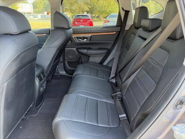 used 2020 Honda CR-V car, priced at $27,900