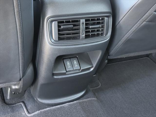 used 2020 Honda CR-V car, priced at $27,900