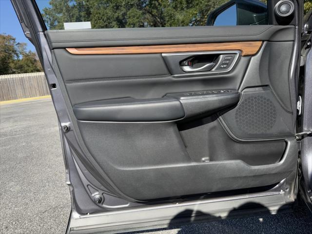 used 2020 Honda CR-V car, priced at $27,900