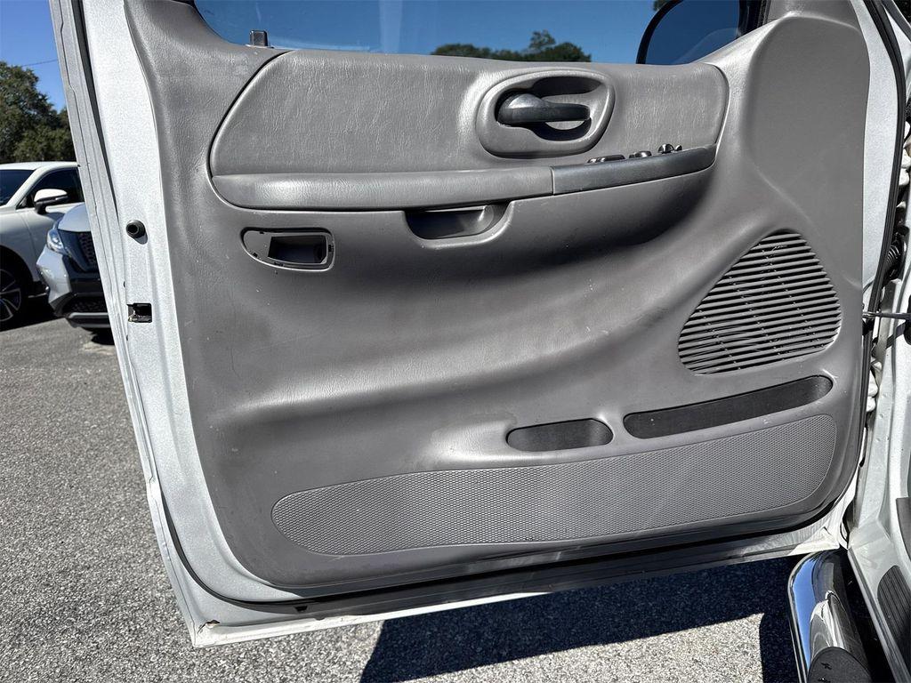 used 2003 Ford F-150 car, priced at $8,900