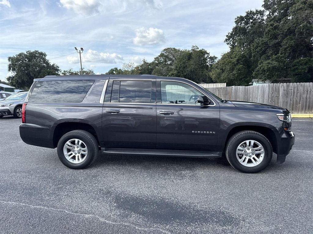 used 2018 Chevrolet Suburban car, priced at $28,900