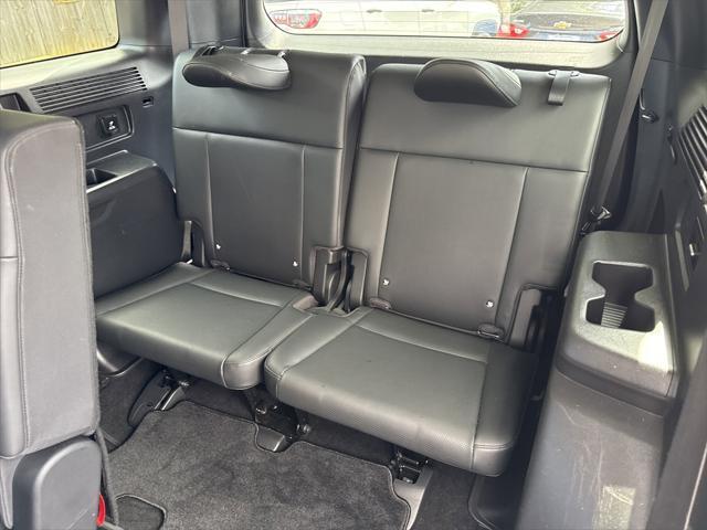 used 2024 Hyundai Santa Fe car, priced at $39,900