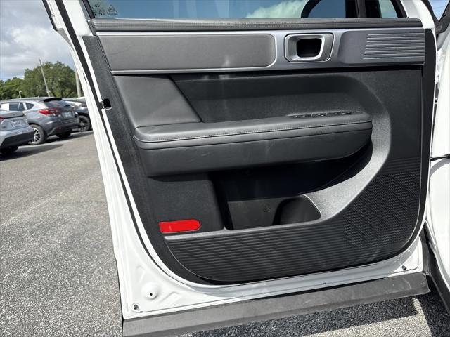 used 2024 Hyundai Santa Fe car, priced at $39,900