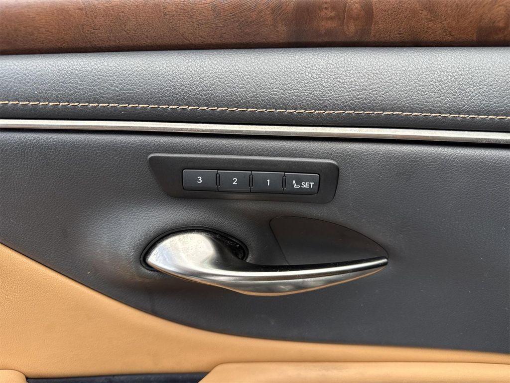 used 2022 Lexus ES 350 car, priced at $40,900