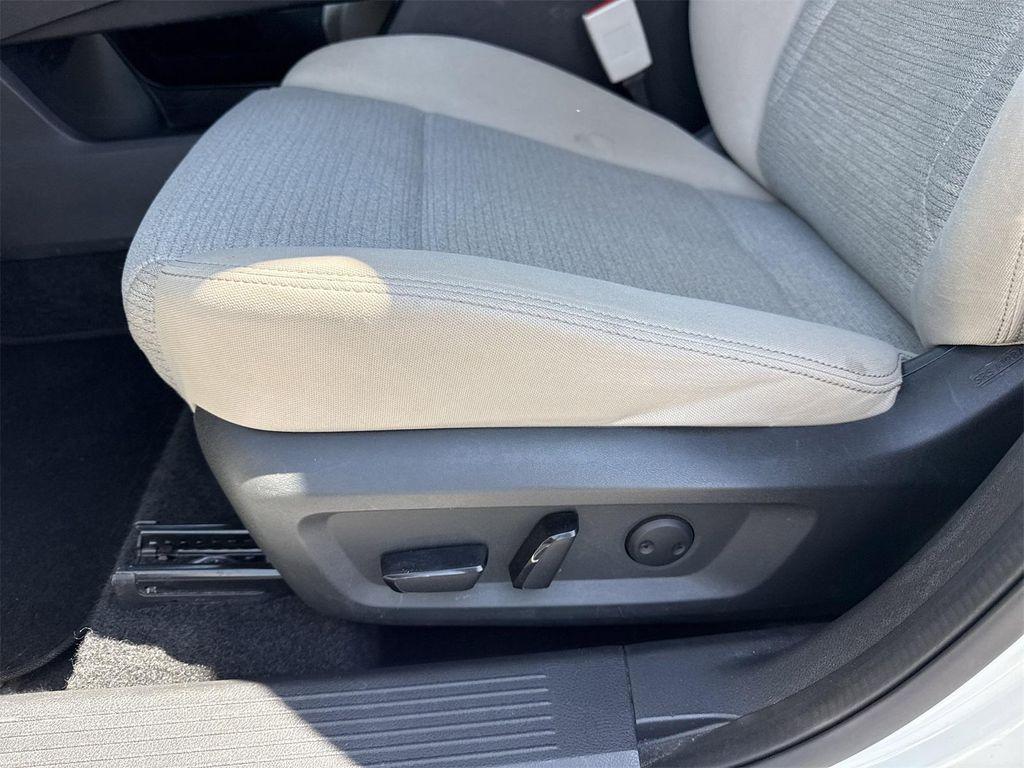 used 2021 Nissan Rogue car, priced at $22,900