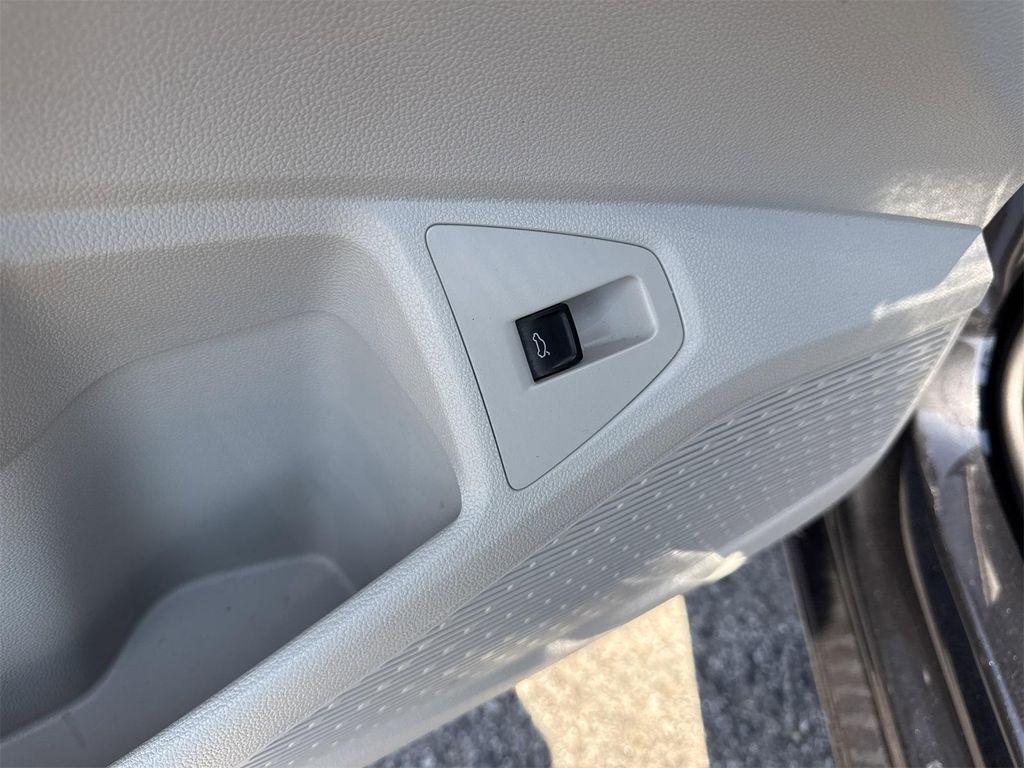 used 2025 Volkswagen Jetta car, priced at $21,900