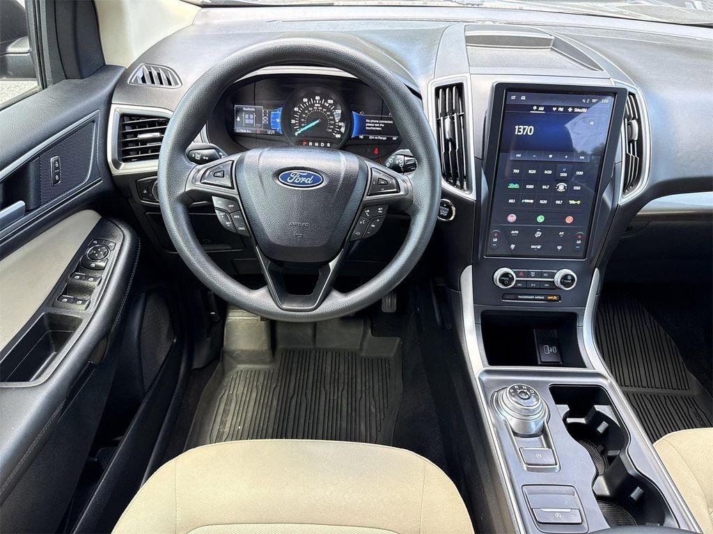 used 2024 Ford Edge car, priced at $30,900