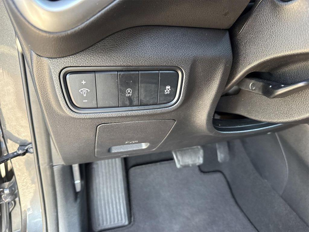 used 2022 Kia Soul car, priced at $17,900