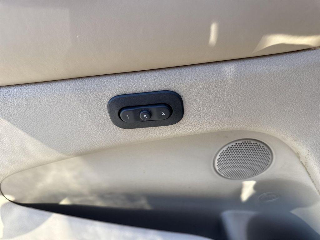 used 2019 Jeep Grand Cherokee car, priced at $26,900