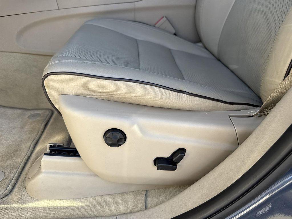 used 2019 Jeep Grand Cherokee car, priced at $26,900