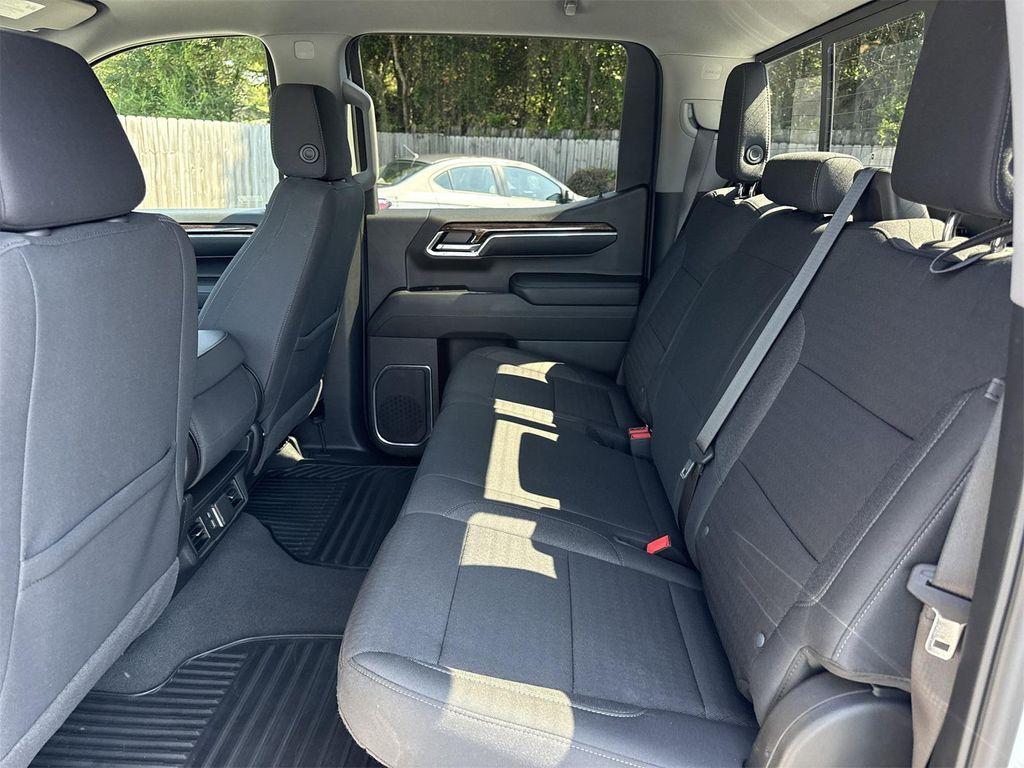 used 2024 GMC Sierra 1500 car, priced at $47,900