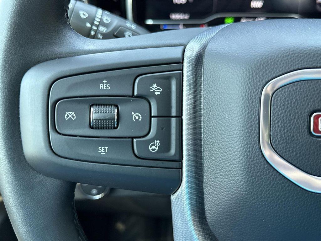 used 2024 GMC Sierra 1500 car, priced at $47,900