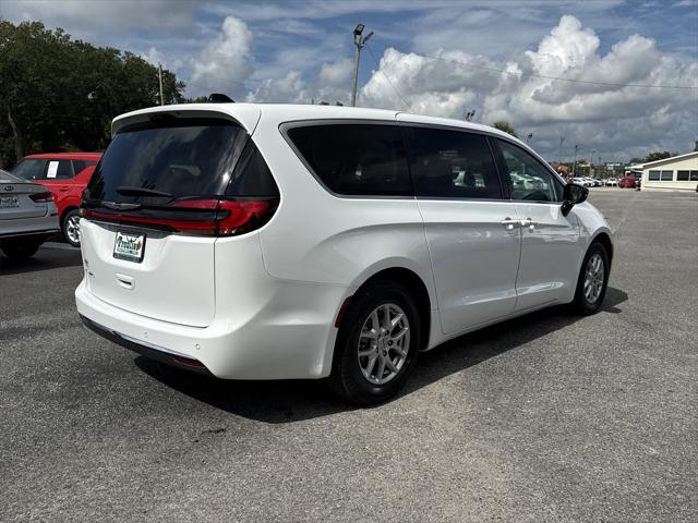 used 2024 Chrysler Pacifica car, priced at $34,900