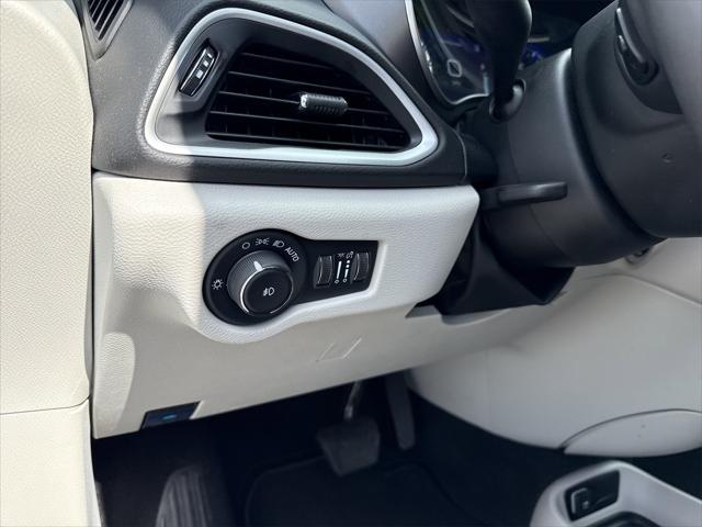 used 2024 Chrysler Pacifica car, priced at $34,900