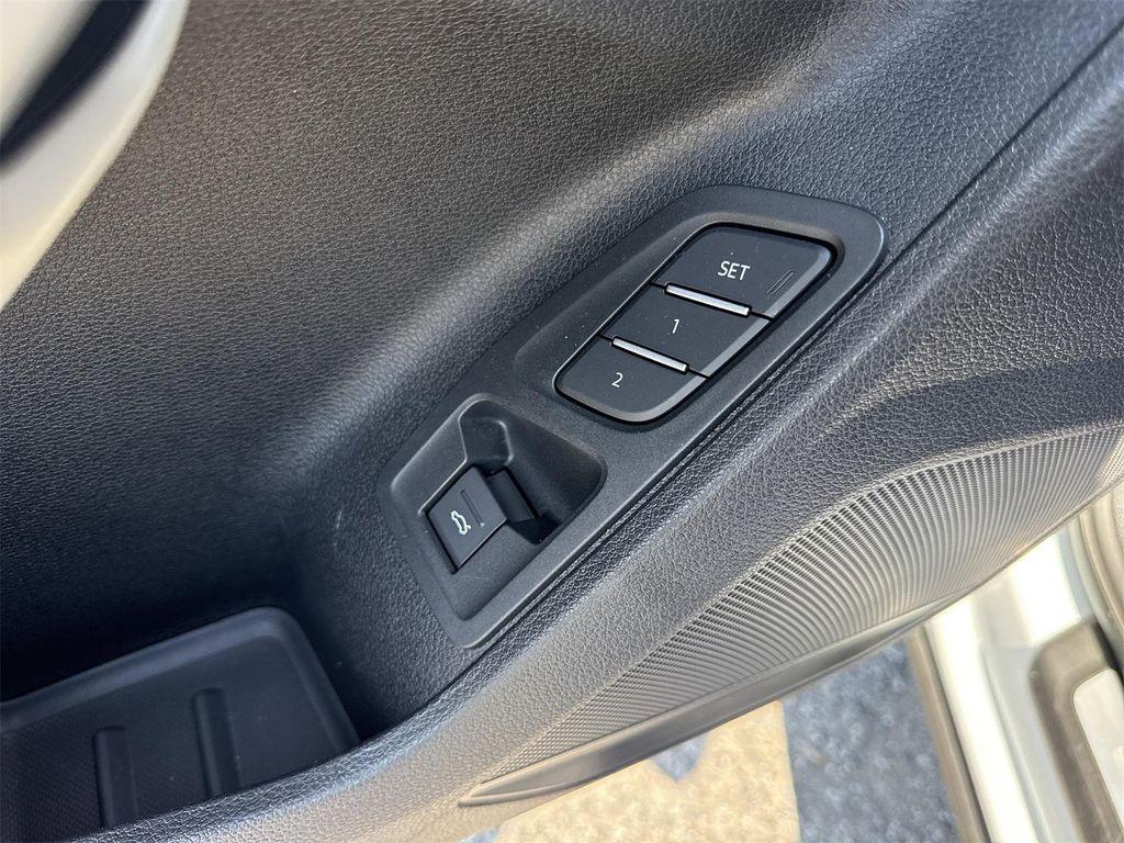 used 2024 Audi Q3 car, priced at $36,900