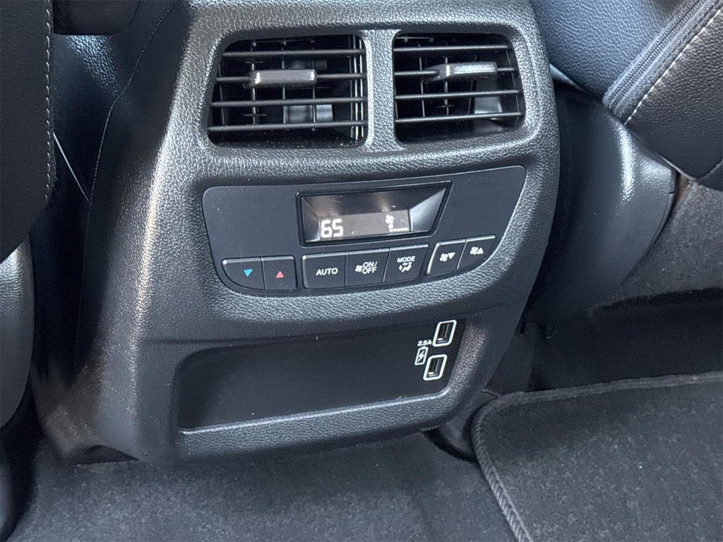 used 2021 Honda Pilot car, priced at $30,900