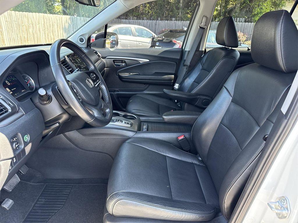 used 2021 Honda Pilot car, priced at $30,900