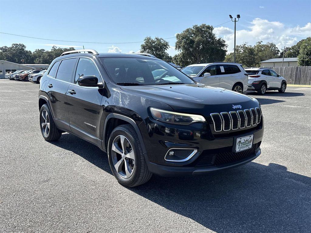 used 2019 Jeep Cherokee car, priced at $18,900