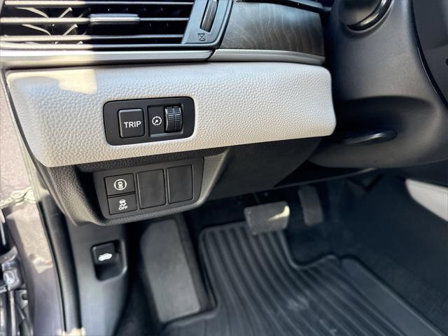 used 2019 Honda Accord car, priced at $25,900