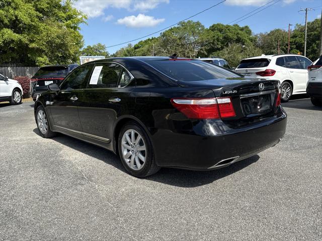 used 2007 Lexus LS 460 car, priced at $10,900