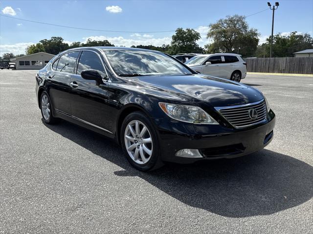 used 2007 Lexus LS 460 car, priced at $10,900