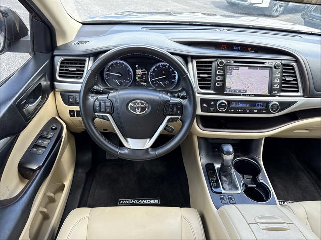 used 2019 Toyota Highlander car, priced at $29,900