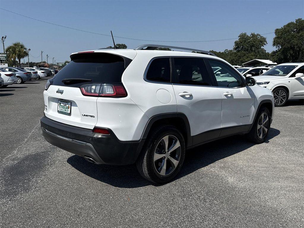 used 2019 Jeep Cherokee car, priced at $18,900