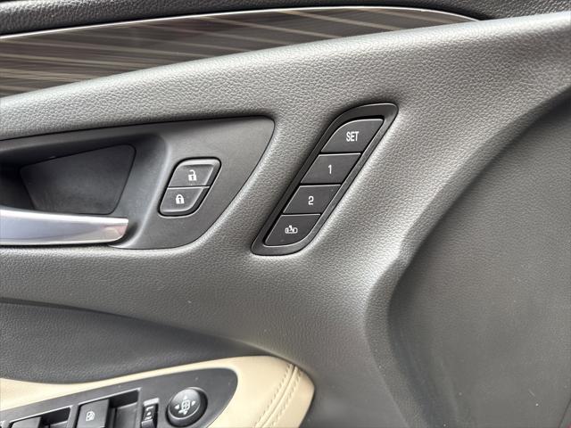 used 2019 Buick Envision car, priced at $23,900