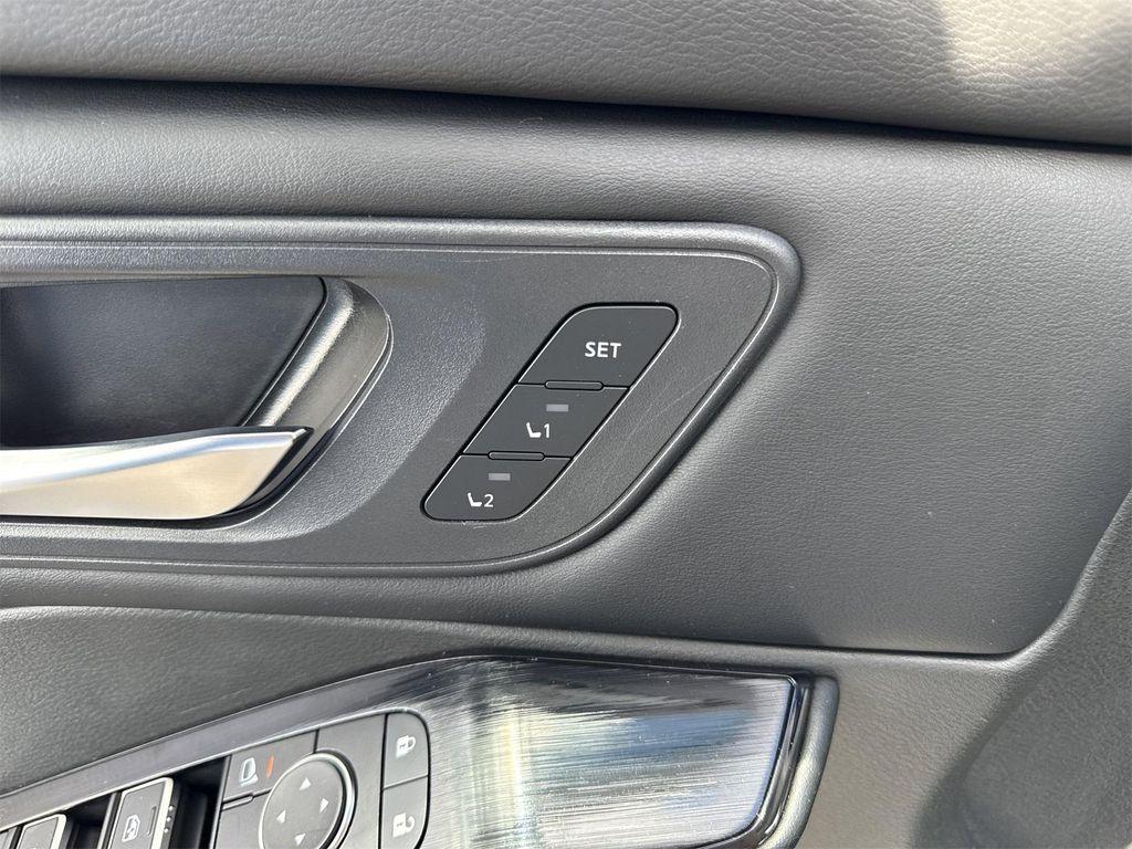 used 2025 Nissan Rogue car, priced at $34,900