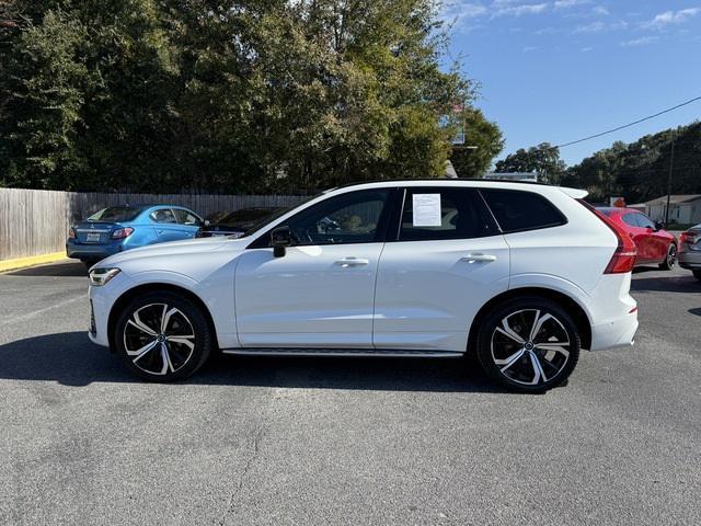 used 2022 Volvo XC60 car, priced at $33,900