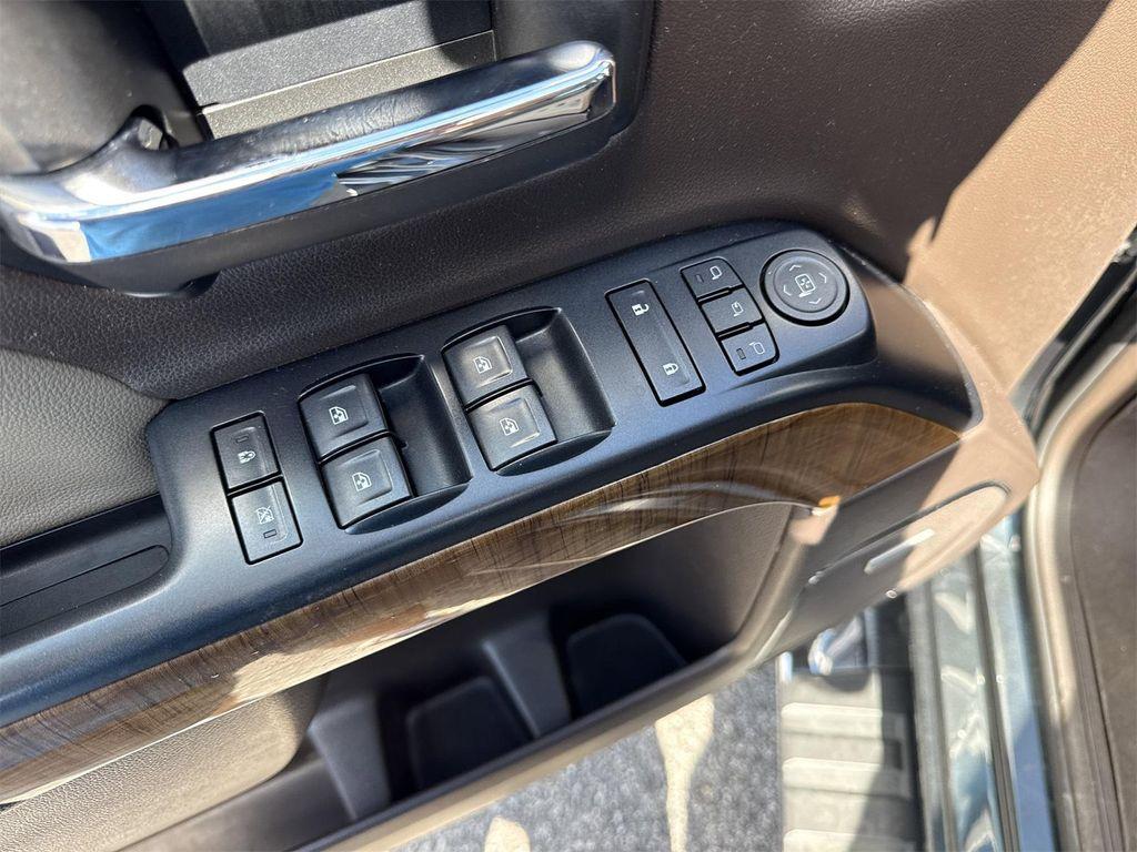 used 2018 GMC Sierra 1500 car, priced at $25,900