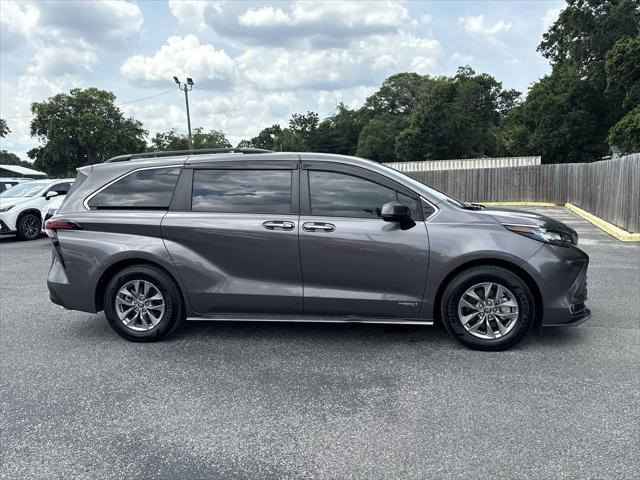 used 2021 Toyota Sienna car, priced at $42,900
