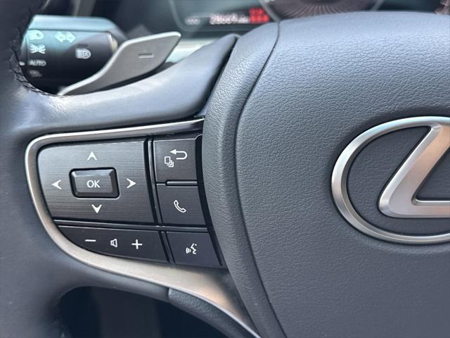 used 2023 Lexus ES 350 car, priced at $39,900