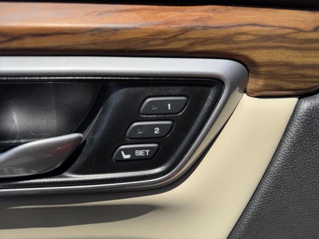 used 2019 Honda CR-V car, priced at $26,900