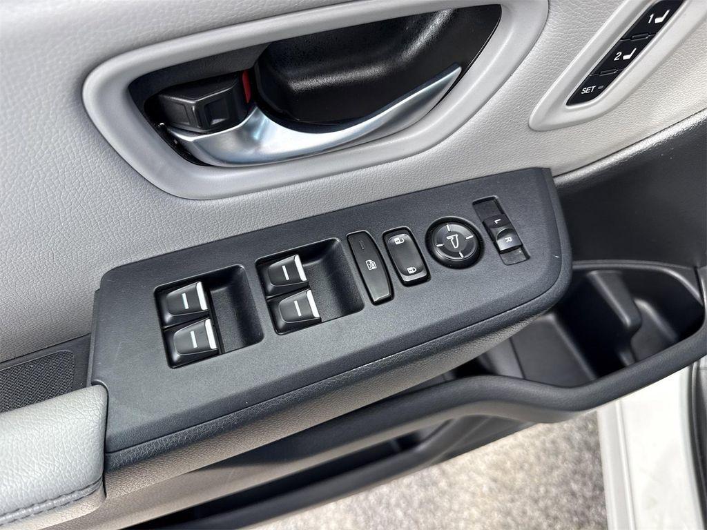 used 2024 Honda Pilot car, priced at $41,900