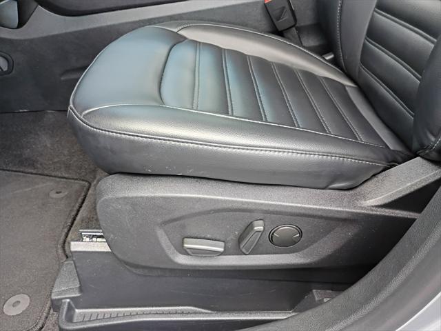 used 2024 Ford Edge car, priced at $30,900