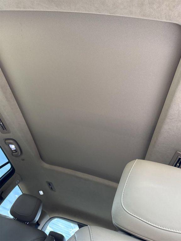 used 2024 Cadillac XT6 car, priced at $57,900