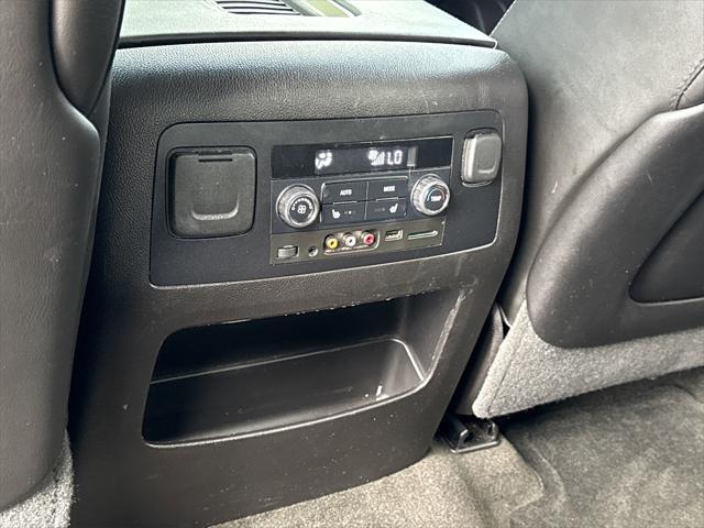 used 2016 GMC Yukon car, priced at $21,900