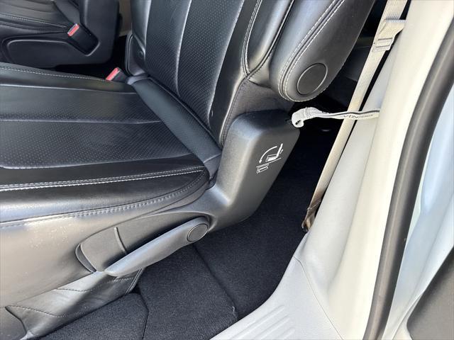 used 2023 Chrysler Pacifica car, priced at $24,900