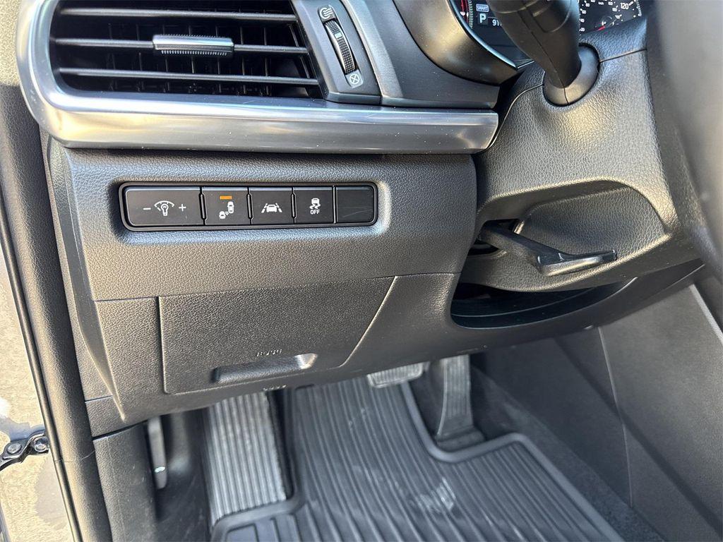 used 2022 Kia Telluride car, priced at $28,900