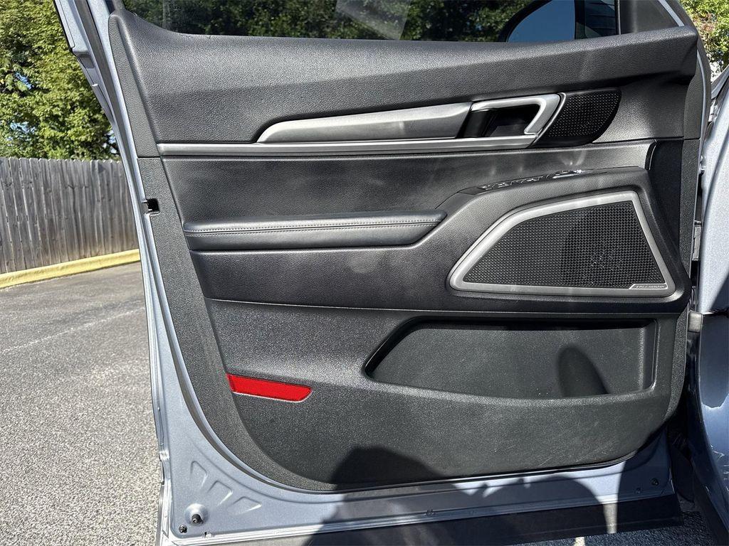 used 2022 Kia Telluride car, priced at $28,900