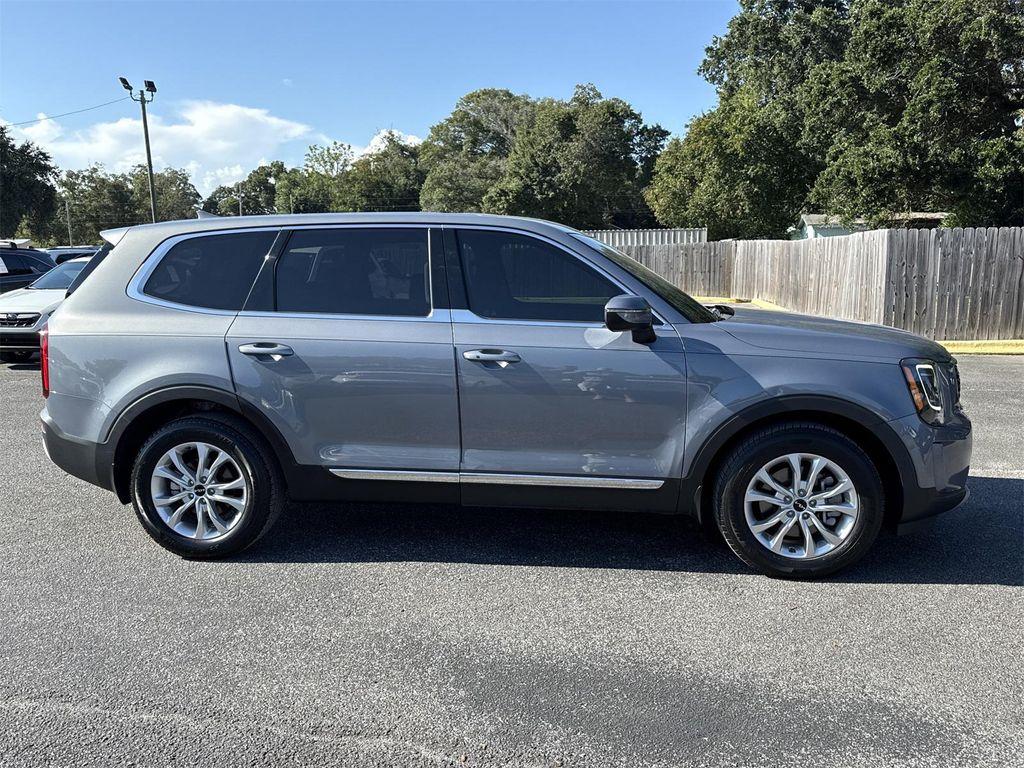 used 2022 Kia Telluride car, priced at $28,900