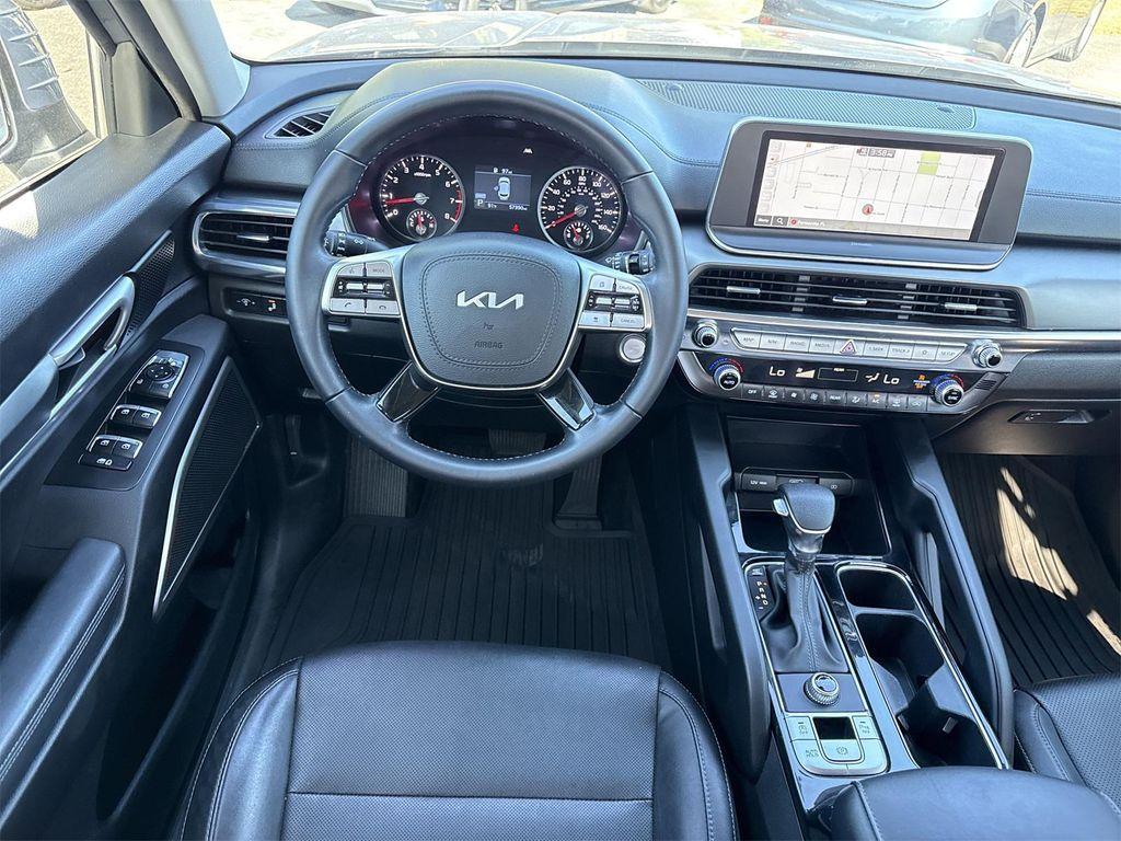 used 2022 Kia Telluride car, priced at $28,900