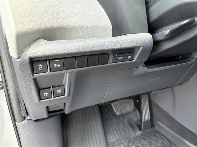 used 2022 Toyota Sienna car, priced at $39,900