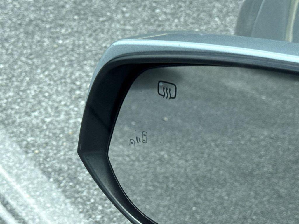 used 2022 Toyota Sienna car, priced at $40,900