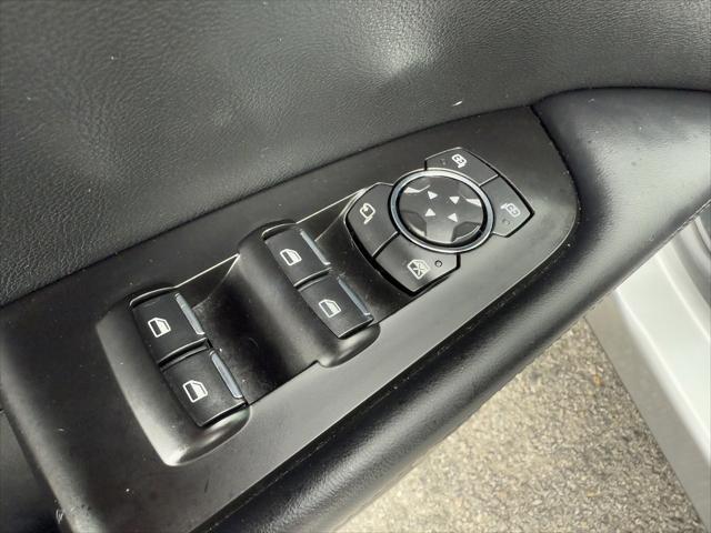 used 2022 Lincoln Nautilus car, priced at $38,900